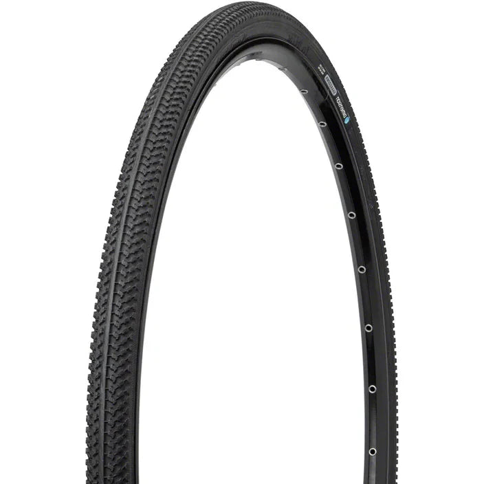Tires: 700c