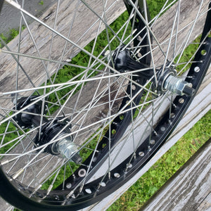 20" 7X Lite style Sealed Low Flange BMX Wheels - Pair - Black w/ Chrome Spokes