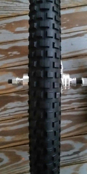 20x1.75 Comp 2 style BMX tire - Black w/ Skinwall
